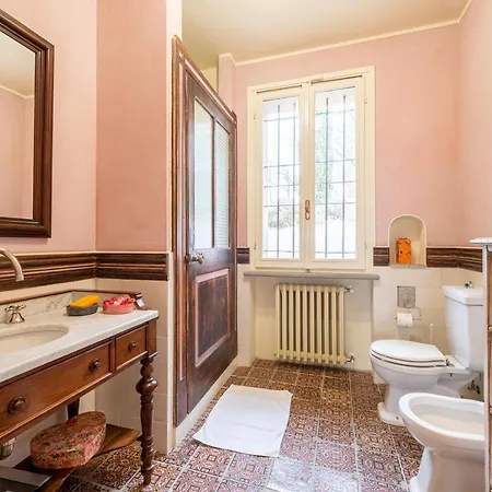 Breathtaking With Parking&garden