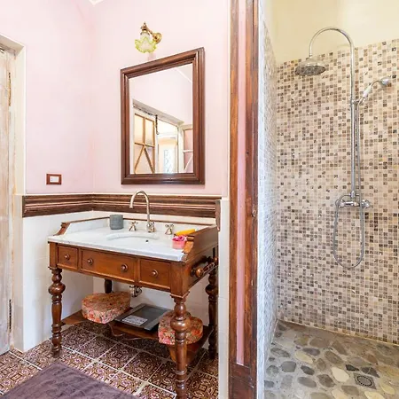 Breathtaking With Parking&garden Torrechiara