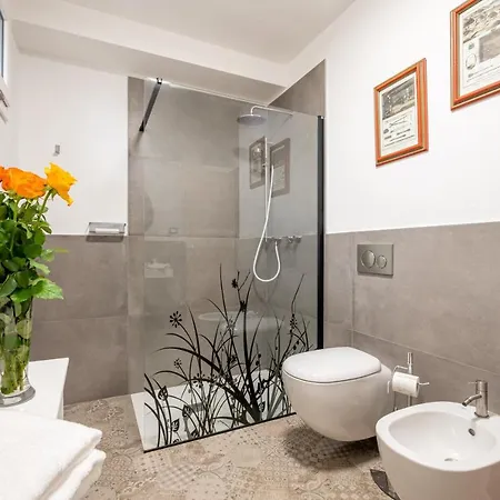 Breathtaking With Parking&garden *